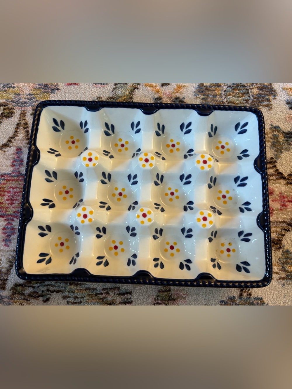 Temp-tations by Tara Ceramic Egg Tray